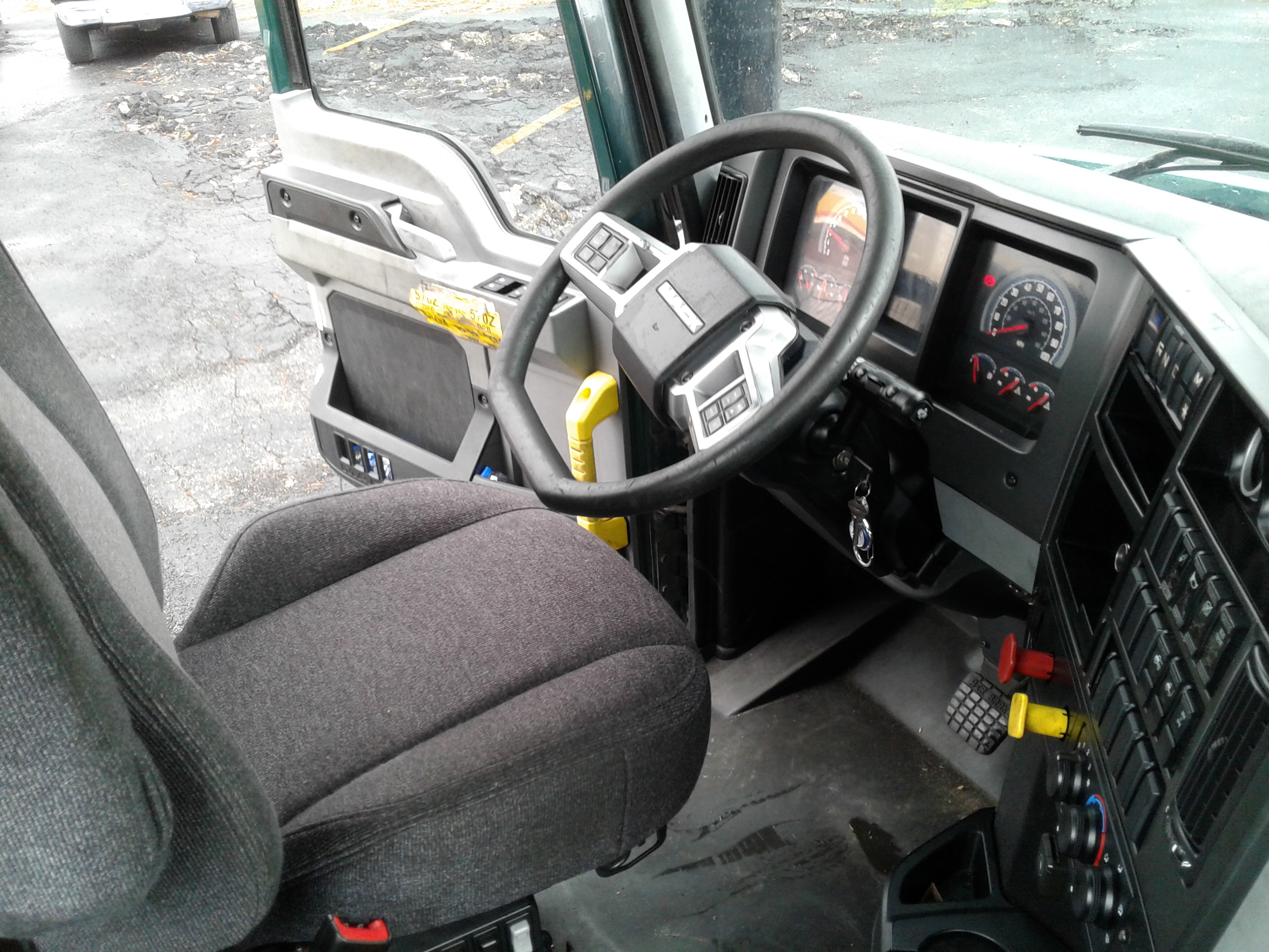Imagen de Mack Day Cab