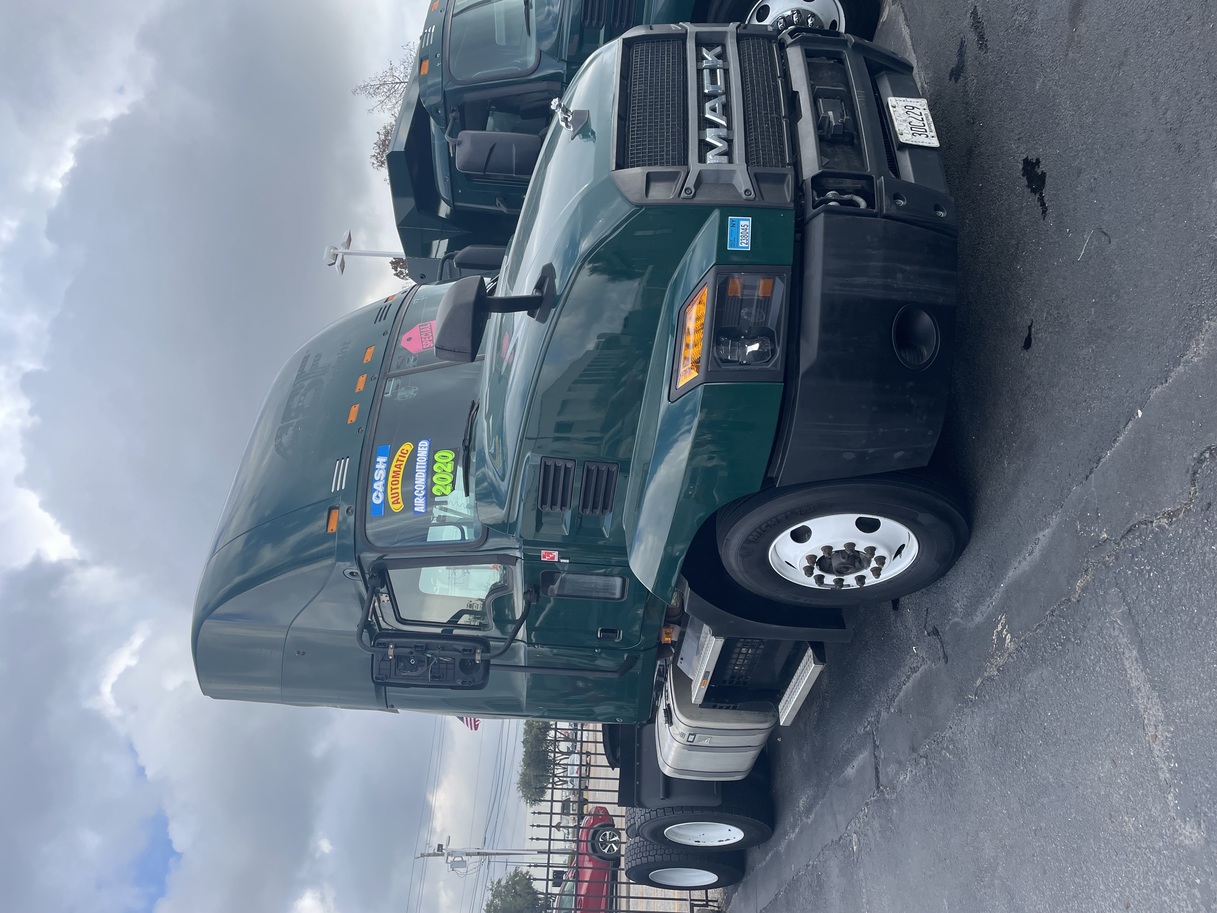 Imagen de Mack (Day Cab)