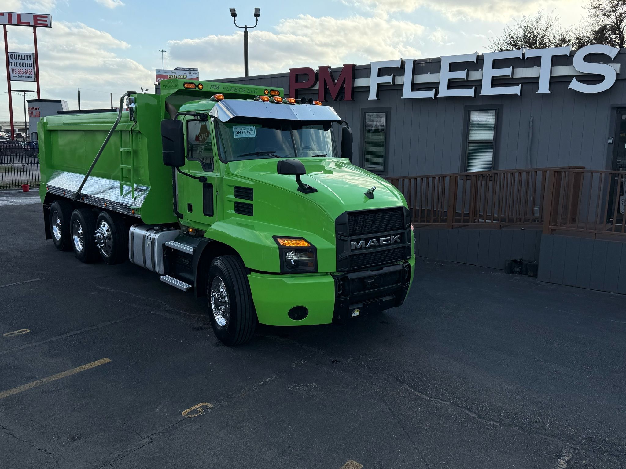 Imagen de Mack Anthem Dump Truck